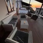 Almare Tropea بيت للعطل